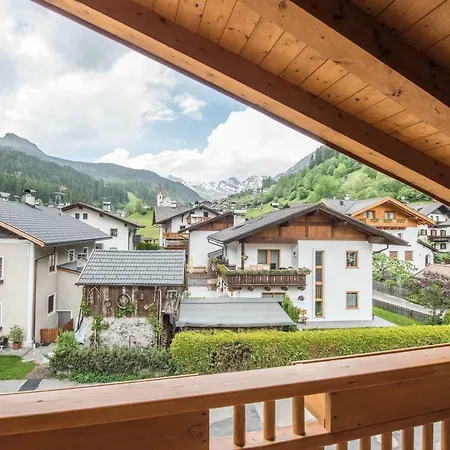 Rosenheim 3* Racines
